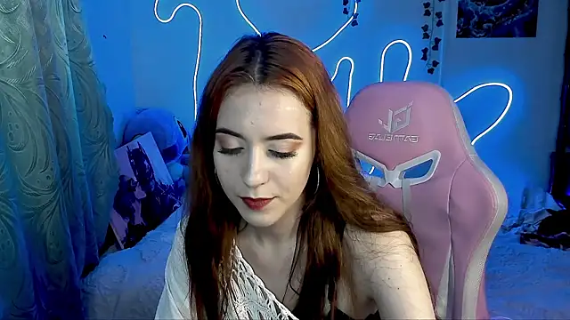 Snapshot of monika_k chatting on 06-14-26, 05:04 monika k online show from 06-14-26, 05:04