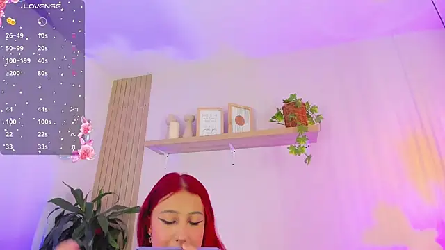 Cristalfoxy  online show from 12-03-25, 07:45