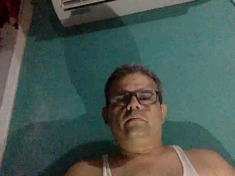 Katracho6969 online show from 11-08-25, 04:34