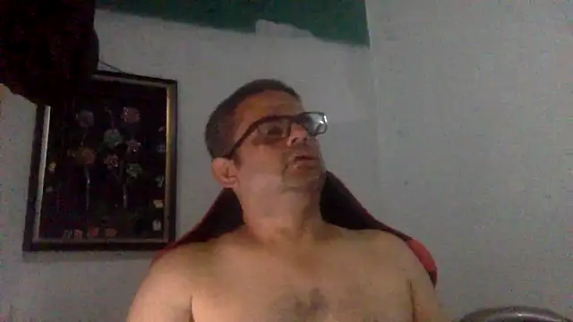 Katracho6969 online show from 06-08-26, 12:36