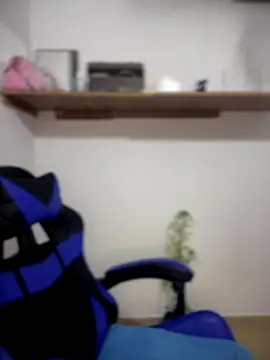 Elahia  marquez online show from 09-10-25, 02:11