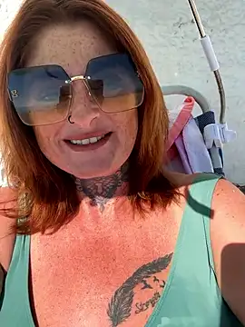 IrishmilfAnna online show from 10-19-25, 10:27