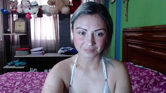  Charlize theron  online show from 10-28-25, 10:01