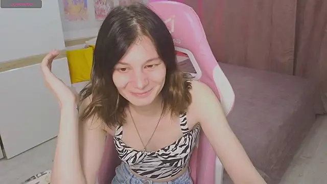EllinEverly online show from 06-06-26, 10:58