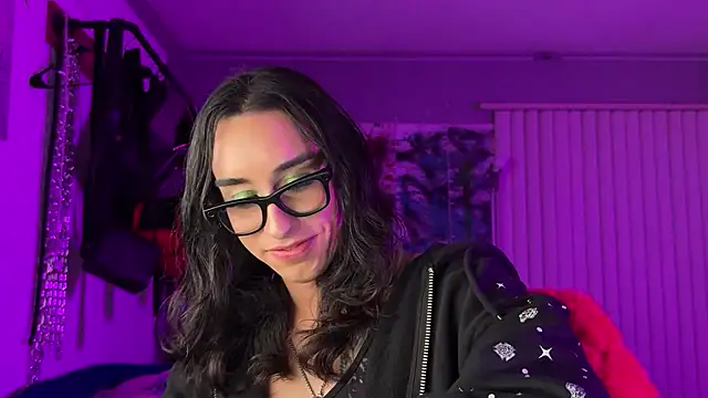 xoFrankie online show from 02-24-26, 03:37