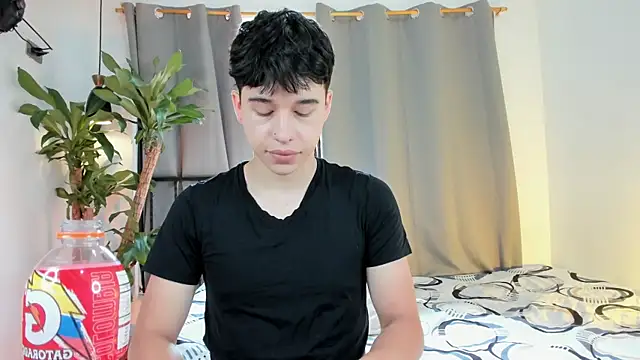 mrhot night online show from 06-26-26, 08:24
