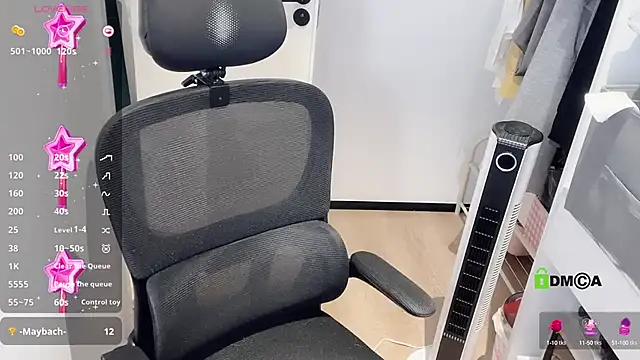 Snapshot of Zora_888 chatting on 09-17-25, 02:52 Zora 888 online show from 09-17-25, 02:52