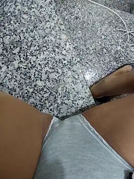 Snapshot of Mai_hd chatting on 11-08-25, 10:41 Mai hd online show from 11-08-25, 10:41