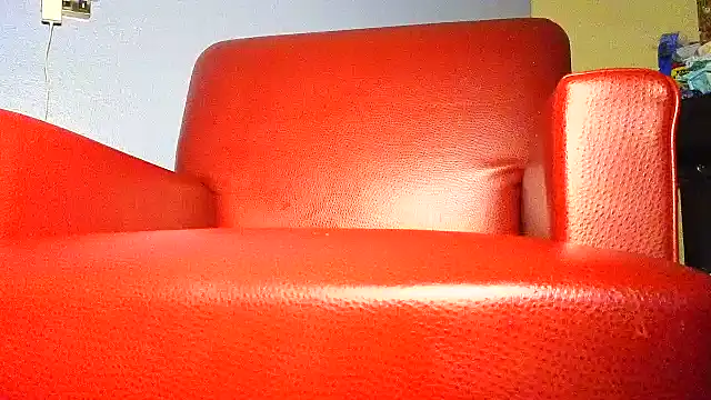 CinnaCakesss online show from 12-19-25, 02:35