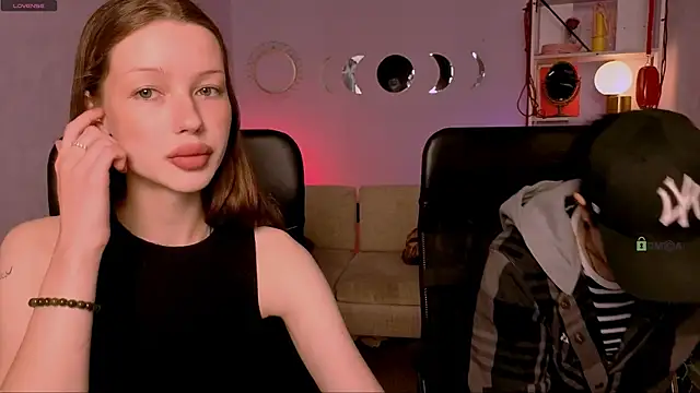 khloebeauty online show from 06-18-26, 05:51
