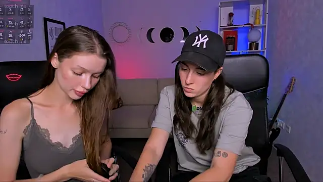 khloebeauty online show from 07-18-26, 07:17