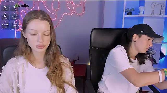 khloebeauty online show from 07-23-26, 12:14