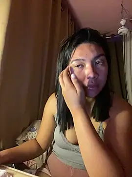 Snapshot of aniya_04 chatting on 07-09-26, 11:47 aniya 04 online show from 07-09-26, 11:47