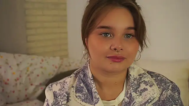 Anna Nicol online show from 09-09-25, 02:05