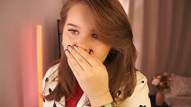 Anna Nicol online show from 12-05-25, 12:47