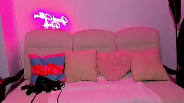 JessicaSky  online show from 03-19-26, 08:57