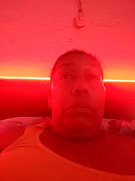 Naomi-Mature online show from 04-18-26, 08:51