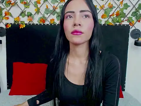 valerythompsonper online show from 01-11-26, 03:22