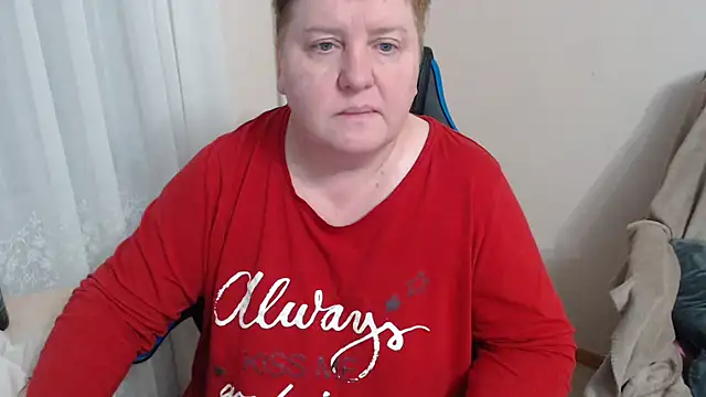 Bertie Adeline online show from 11-19-25, 06:19