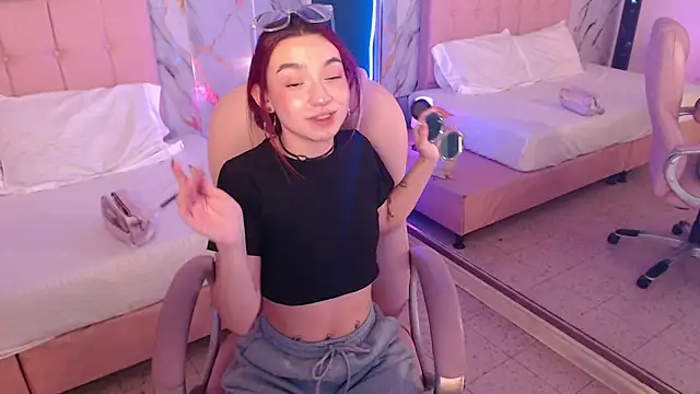 Red kytty6 online show from 03-13-26, 03:46