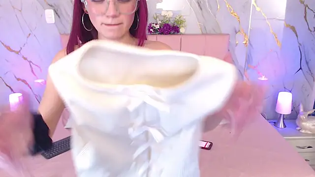 Red kytty6 online show from 05-23-26, 03:45