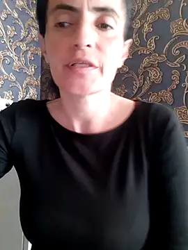 Gecenin Kralicesi online show from 04-17-26, 08:50