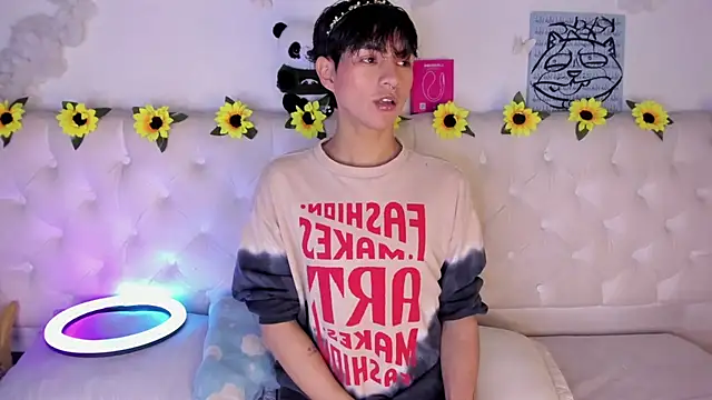 AleAurarashi online show from 02-06-26, 02:49