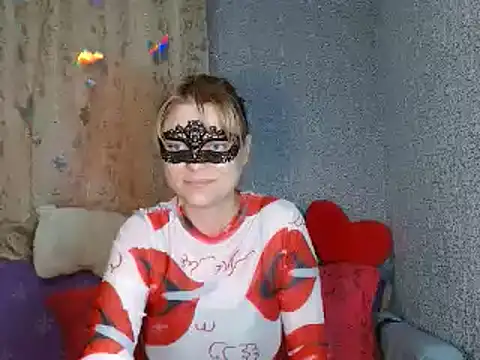 Snapshot of Miss_Nona chatting on 10-08-25, 12:14 Miss Nona online show from 10-08-25, 12:14