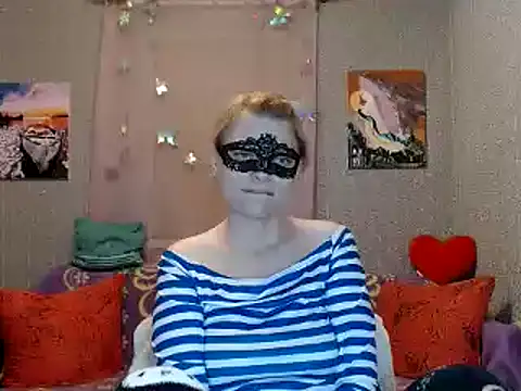 Miss Nona online show from 04-20-26, 10:18