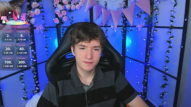 Snapshot of Ethan_Rivers chatting on 09-23-25, 05:43 Ethan Rivers online show from 09-23-25, 05:43