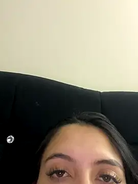 marianm29 online show from 11-25-25, 03:17