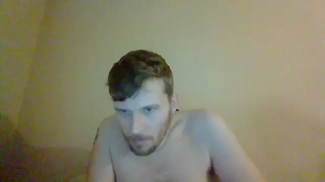 Snapshot of LocalGentleman4Fun chatting on 04-19-26, 02:16 LocalGentleman4Fun online show from 04-19-26, 02:16