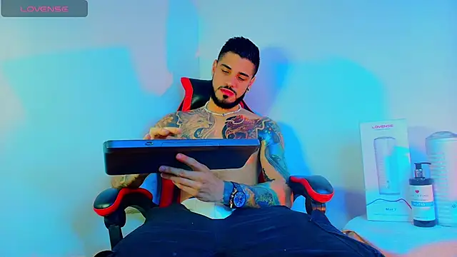 amodeus bael  online show from 11-08-25, 12:00