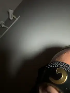 ELTIBURONCITO online show from 03-03-26, 03:01