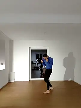 Snapshot of EyesNeverLies chatting on 09-14-25, 01:16 EyesNeverLies online show from 09-14-25, 01:16