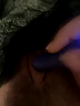 Snapshot of Mellywelly chatting on 09-17-25, 05:42 Mellywelly online show from 09-17-25, 05:42