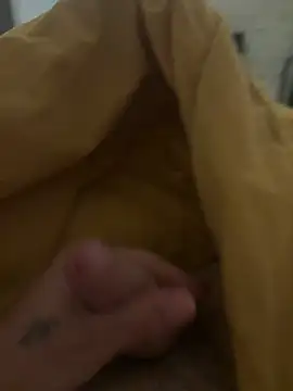 lolo33500 online show from 04-07-26, 05:30