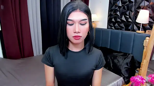 MaxCollins online show from 11-08-25, 02:50