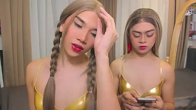 MaxCollins online show from 11-26-25, 07:48