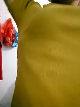 Snapshot of Dam-Lissa chatting on 09-29-25, 12:21 Dam-Lissa online show from 09-29-25, 12:21