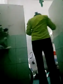 Snapshot of Dam-Lissa chatting on 10-02-25, 02:40 Dam-Lissa online show from 10-02-25, 02:40