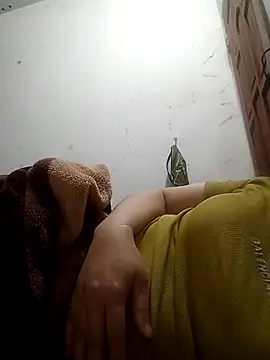 Snapshot of Dam-Lissa chatting on 10-16-25, 02:56 Dam-Lissa online show from 10-16-25, 02:56