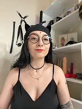 Jinhee Tiny online show from 10-02-25, 09:38