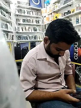 avi007p online show from 12-22-25, 02:03