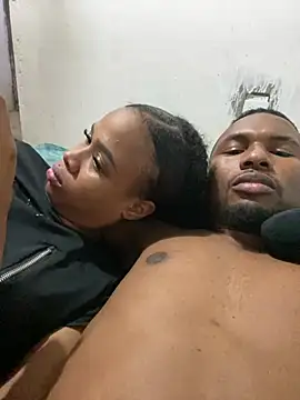 sexy-colombiana online show from 04-21-26, 10:56