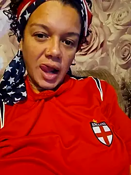 GoddessChantelle online show from 10-21-25, 10:10