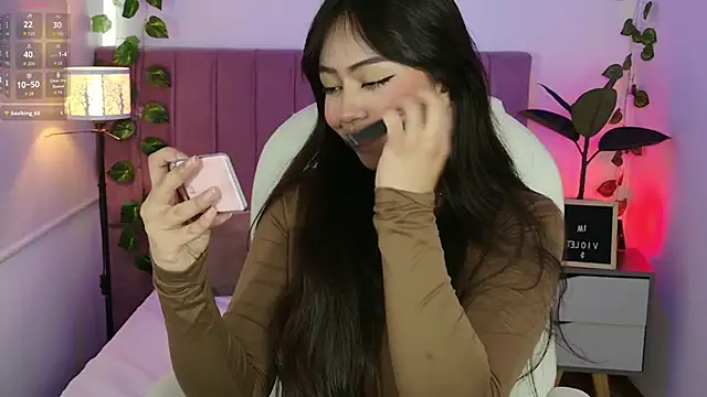 VioletBlacke  online show from 10-15-25, 03:23