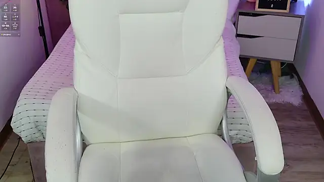 VioletBlacke  online show from 11-20-25, 02:39