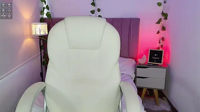 VioletBlacke  online show from 12-16-25, 02:44