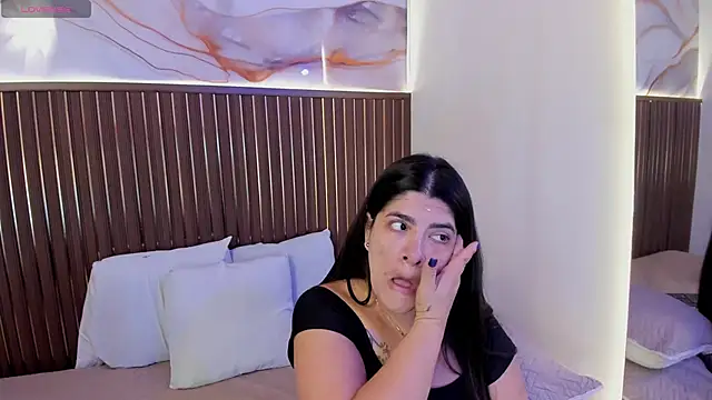 Roxie-NS online show from 11-22-25, 11:42